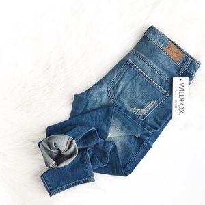 Wildfox | slouchy distressed crop boyfriend jeans